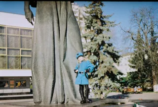 юна фотомодель