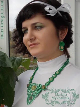 Кулон з сутажа "Травинка"