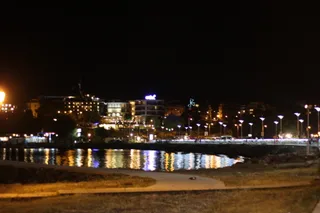 Озеро в місті