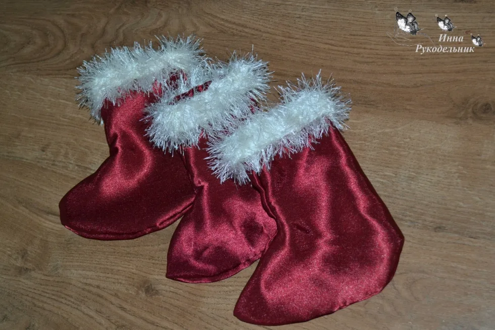 Новорічні шкарпетки для декору
http://vk.com/craftirs