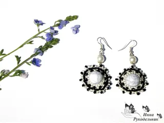 Сережки із бісеру
http://vk.com/craftirs