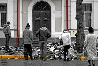 "Згарище революції"