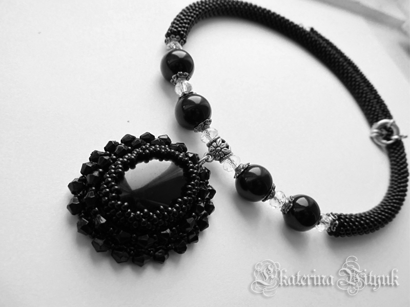 Колье "Black Star"