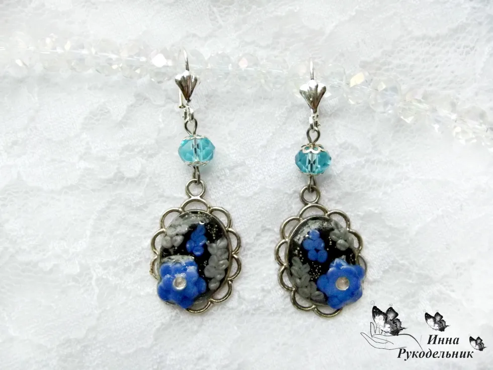 Сережки "Незабудки"
http://vk.com/craftirs