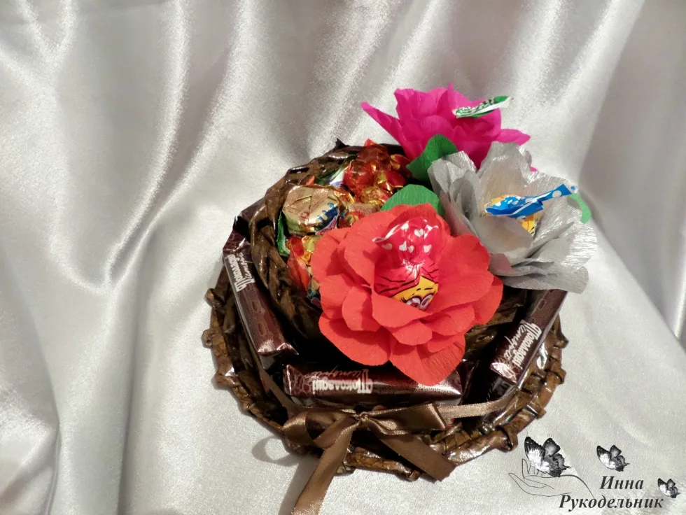 Композиція із цукерок
http://vk.com/craftirs