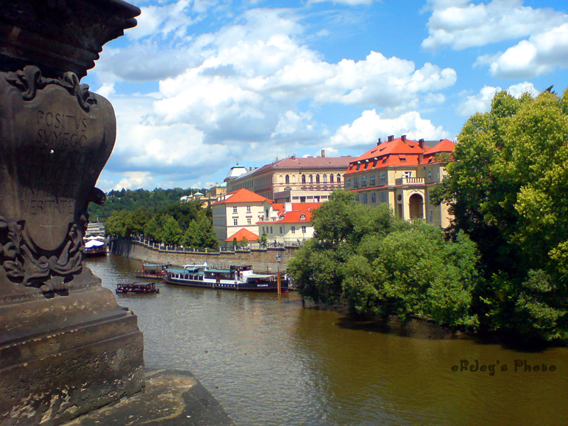 Прага