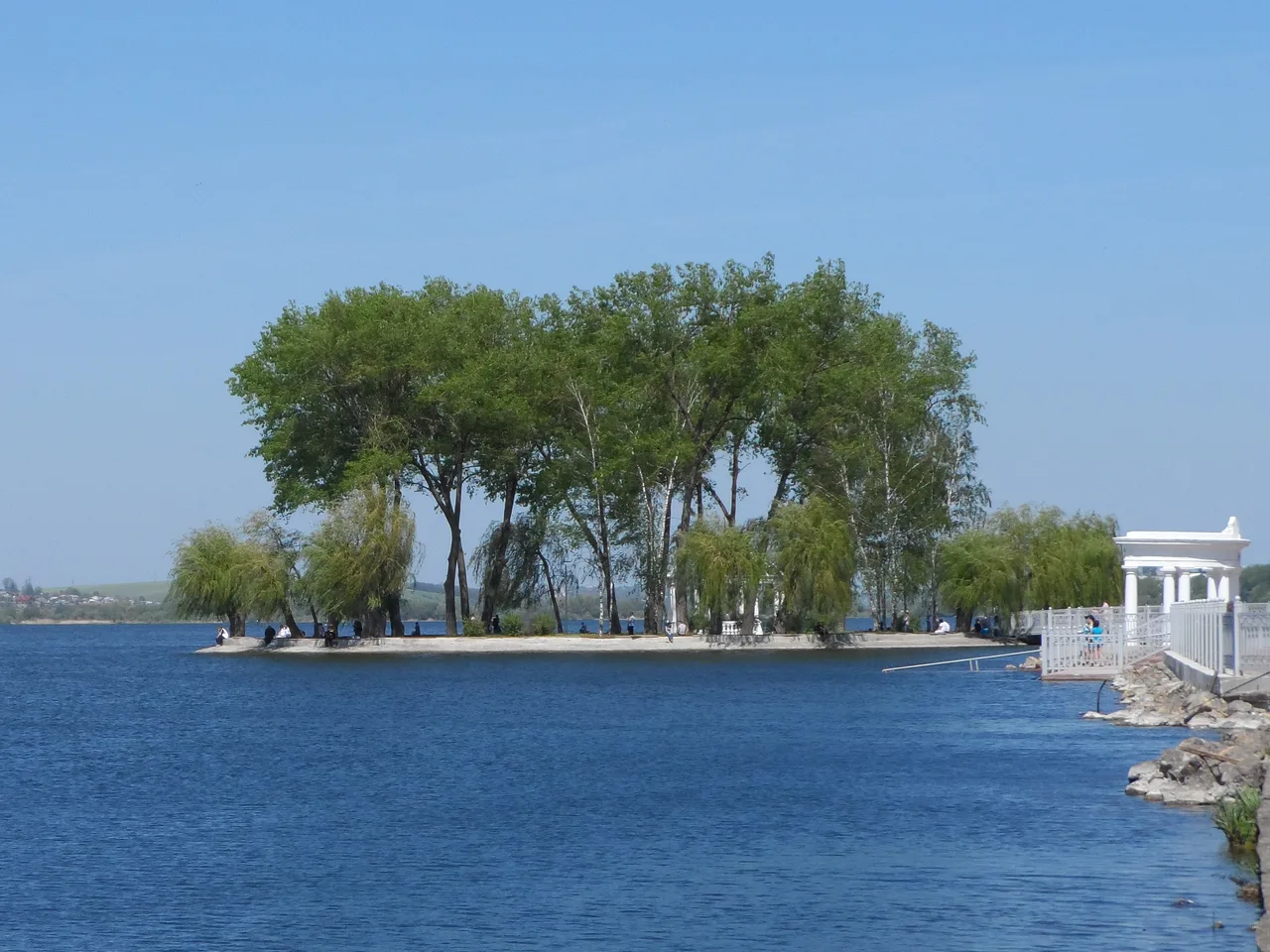 Острівок закоханих