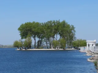 Острівок закоханих