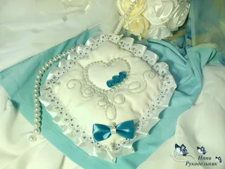 Подушечка для обручок "Бірюза"
http://vk.com/craftirs