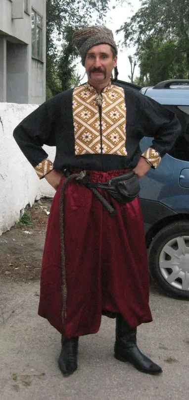Foto 1 di 13