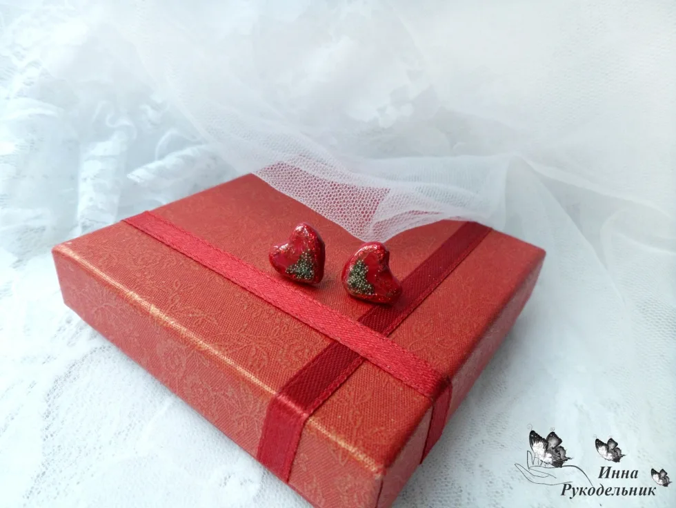 Сережки "Серце"
http://vk.com/craftirs