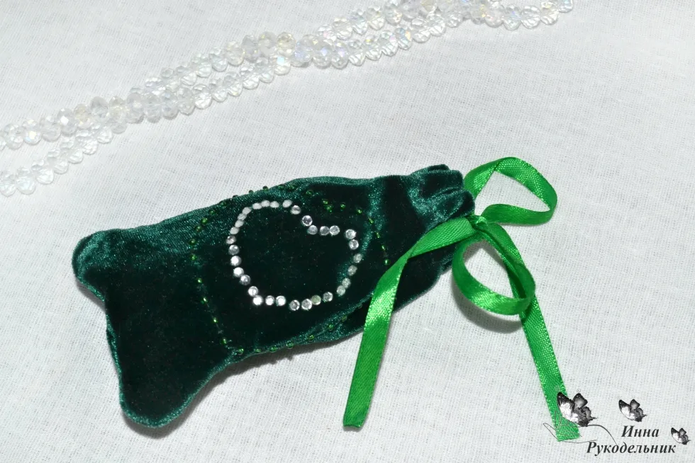Чохол для навушників
http://vk.com/craftirs