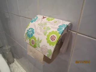 Тримач для паперу)