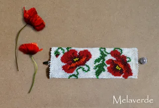 Браслет "Маки"