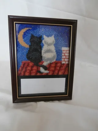 Вишивка бісером. "Коти на даху"