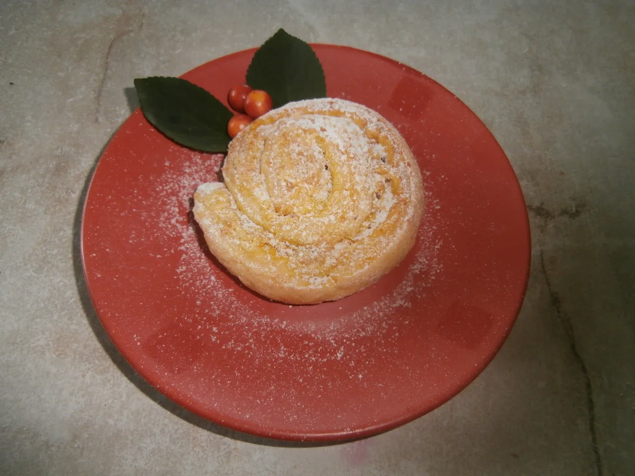 Тістечко "Равлик" (з корицею, лимоном та горіхами)