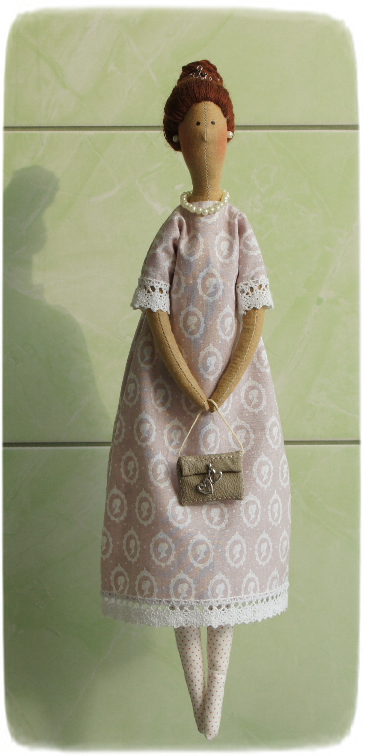 Королева